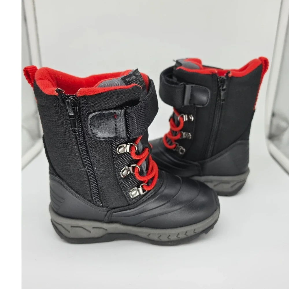 Carters Lunar-B Kids Winter Boots Black Red Size 9 Side Zip Bungee Laces Kidcore